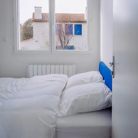 T5 A Holiday home *